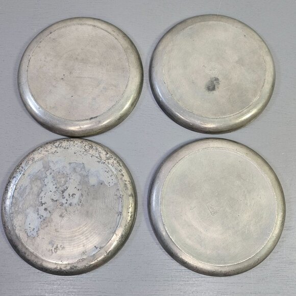 Set Of 4 Vintage Pewter Coasters With Greek Key Design - Picture 6 of 7